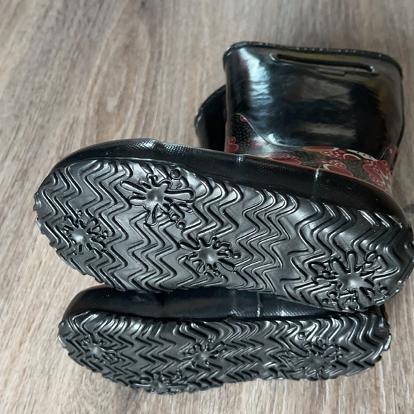 NWOT Bogs for Kids Rain-boots Size 10 - Picture 7 of 11